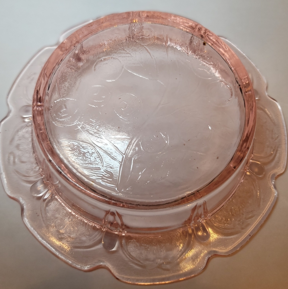 0825.  Jeannette Glass Cherry Blossom ~ Pink Depression Glass ~ Cherry ~ Dish ~ - Picture 6 of 9